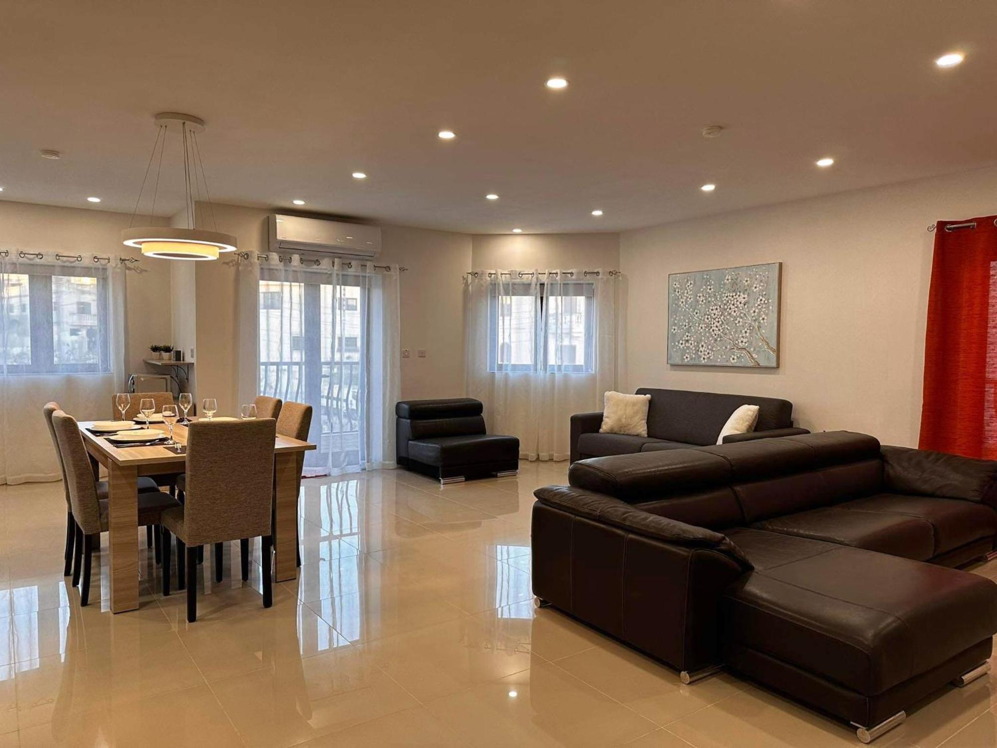 Cozy, Spacious 3 Bedroom Maisonette, 6 To 9 Ppl, 1 Min Walk From Seafront Hébergement de vacances *